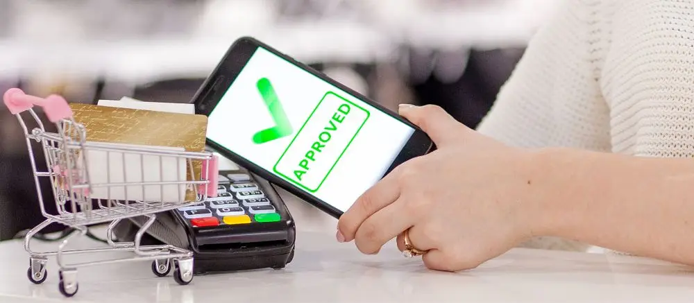 Lectores RFID capturando datos en tiempo real